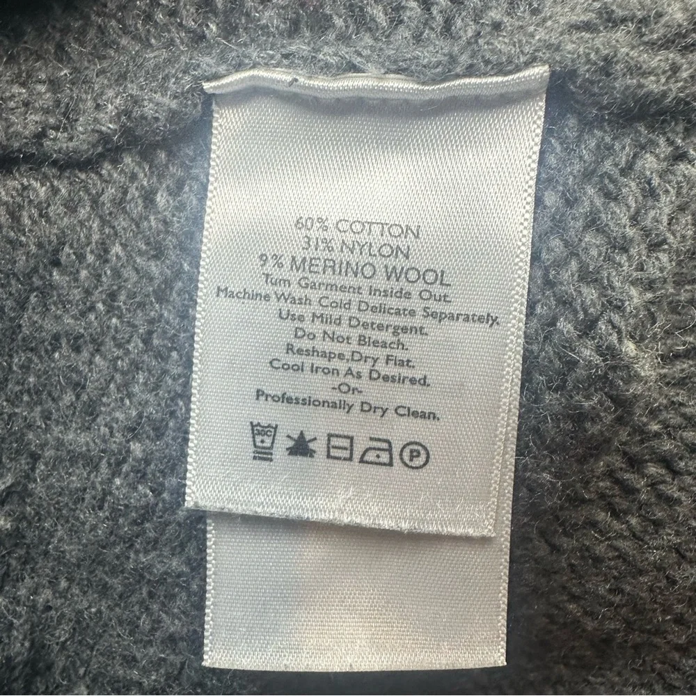 Eddie Bauer Men's Thick Knit Pullover Ski Sweater. Size: Large. Gray. - Picture 6 of 6